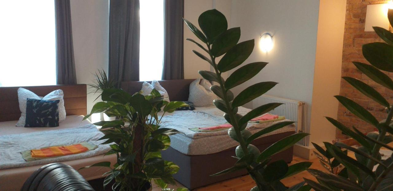 Heliodor Appartement *